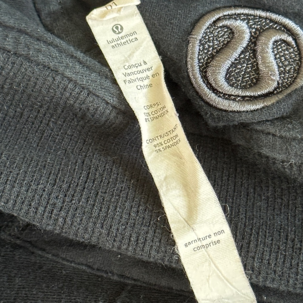 Lululemon Black Hooded Zip-Up Vintage size 8 - Picture 5 of 8
